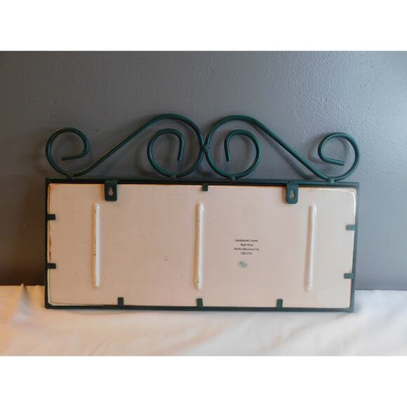 Welcome Plaque Tile Sign Hand Painted Ceramic Iron Mount Frame Pre-owned - Picture 2 of 5